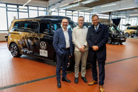 VWがグループ技術を結集しドイツで自動運転シェアライドの実証実験開始。車両は電気ミニバン『ID.Buzz』