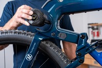 ZFの電動アシスト自転車向けの新パワートレイン「ZF Bike Eco System」