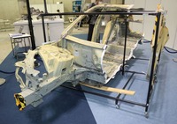 ET5のフレームカットモデル