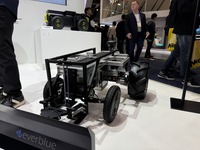 スズキが出展した「除雪ドローン V3」(CES 2025)