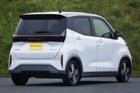 日産サクラ