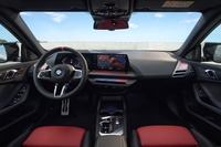 BMW 2シリーズ・グランクーペ:M235 xDriveグランクーペ
