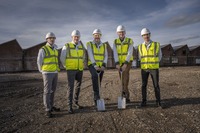 ベントレーが英国クルー本社に新たな統合物流センターの建設を開始
