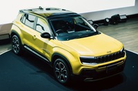 ジープ初の電気自動車、アベンジャー