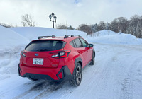 「S:HEV」(ストロングハイブリッド)を搭載するスバル クロストレックで青森の雪上を走った