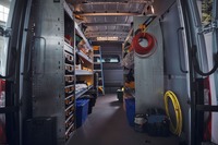 メルセデスベンツが商用車のカスタマイズ手続きを効率化し米国のディーラーで注文可能に