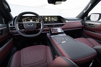 レクサス QX80
