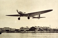 飛行中の航研機