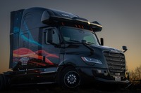 フレートライナー『カスケディア』新型がベースの次世代自動運転トラック
