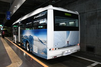 BYD K8 リヤスタイル