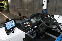 BYD K8 運転席