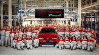 アルファロメオのSUV『トナーレ』が生産10万台達成