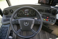メルセデスベンツの新型燃料電池バス『eシターロ G』