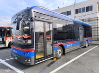箱根登山バスがEVモーターズ・ジャパン製のEVバス運行開始