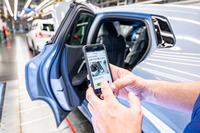 BMWが独レーゲンスブルク工場において、人工知能(AI)を活用した革新的な車両品質検査システムの実証実験開始