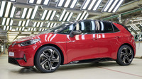 VWの独ツヴィッカウ工場がEV生産100万台達成。『ID.3 GTXパフォーマンス』がラインオフ