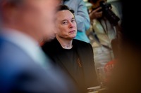 イーロン・マスク(4月30日)