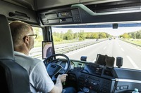 MANの電気トラック『eTGX』が、BMWグループのライプツィヒ工場とレーゲンスブルク工場間の工場間輸送で試験走行