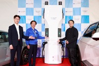 最大出力350kW/口、最大電圧1000Vの次世代超急速充電器「SERA-400」