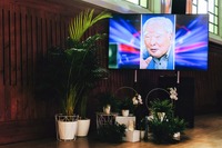スズキが鈴木修相談役の追悼式をハンガリーで開催