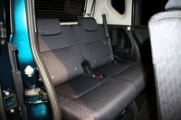 ダイハツ ムーヴ 新型のリアシート