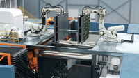 鋳造工場向けにデザインされた棚置き型ロボットIRB 6730S