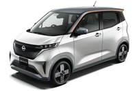 日産 サクラ