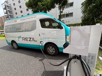 停電時に電源供給を自動で切り替え、EVの日産『キャラバン』からマンションに給電することに成功