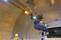 零式人機 ver.2.0:トンネルの点検・清掃作業(福島ロボットテストフィールドでの実証試験)