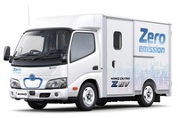 日野デュトロ Z EV