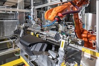 BMWグループのコックピット生産