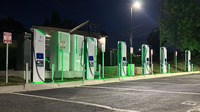 エレクトリファイアメリカとロイヤルファームズが提携を結び、米国メリーランド州内8カ所でEV急速充電サービス