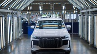 AGRホールディングが、TENETブランドの新型コンパクトSUV『T4』の量産をカルーガ工場で開始