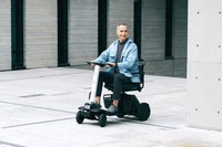 WHILLの電動モビリティ