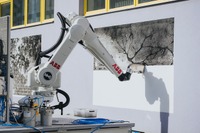 高度なロボット技術とAIを融合させた独創的なアート作品