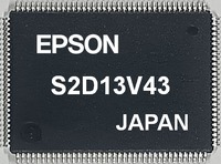高解像度ヘッドアップディスプレイ（以下 HUD）向けコントローラIC『S2D13V43』