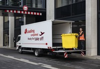 ベルリン・ブランデンブルク空港に導入された三菱eキャンター