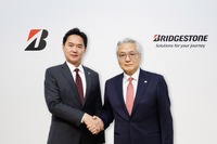 ブリヂストンの次期代表執行役グローバルCEO、森田泰博と、現代表執行役グローバルCEOの石橋秀一氏