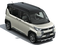 三菱デリカミニ（従来型）