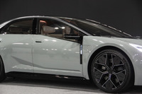 トヨタ カローラコンセプト（ジャパンモビリティショー2025）