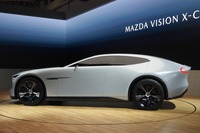 マツダ・ビジョン・クロスクーペ・コンセプト（ジャパンモビリティショー2025）
