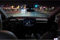 ロボタクシー車内