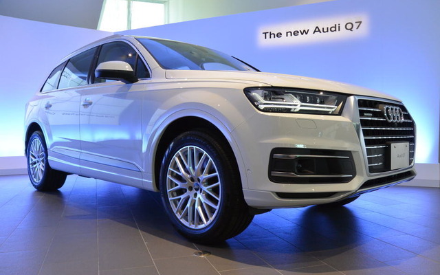 アウディ Q7 新型発表会