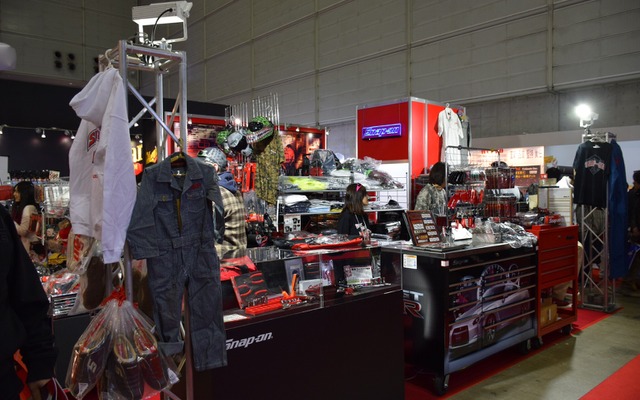 スナップオンブース（東京オートサロン16）