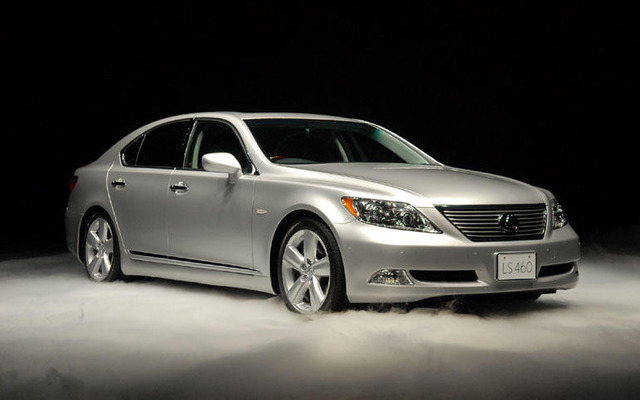 レクサス LS460 が上昇、11月の販売ランキング