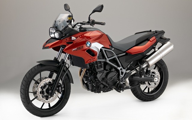 BMW F700GS