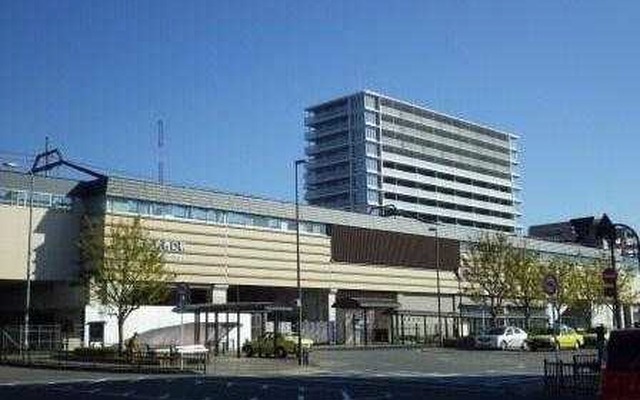 3月5日に上下線とも高架化される洛西口駅。これにより付近3カ所の踏切が解消される。