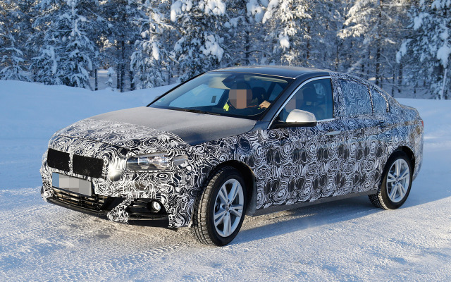 BMW 2シリーズ グランクーペ スクープ写真