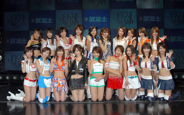 20人のセクシービーム炸裂!!　レースクイーンアワード1次審査