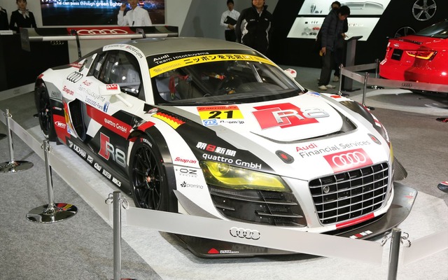 アウディ R8 LMS ウルトラ（東京オートサロン16）